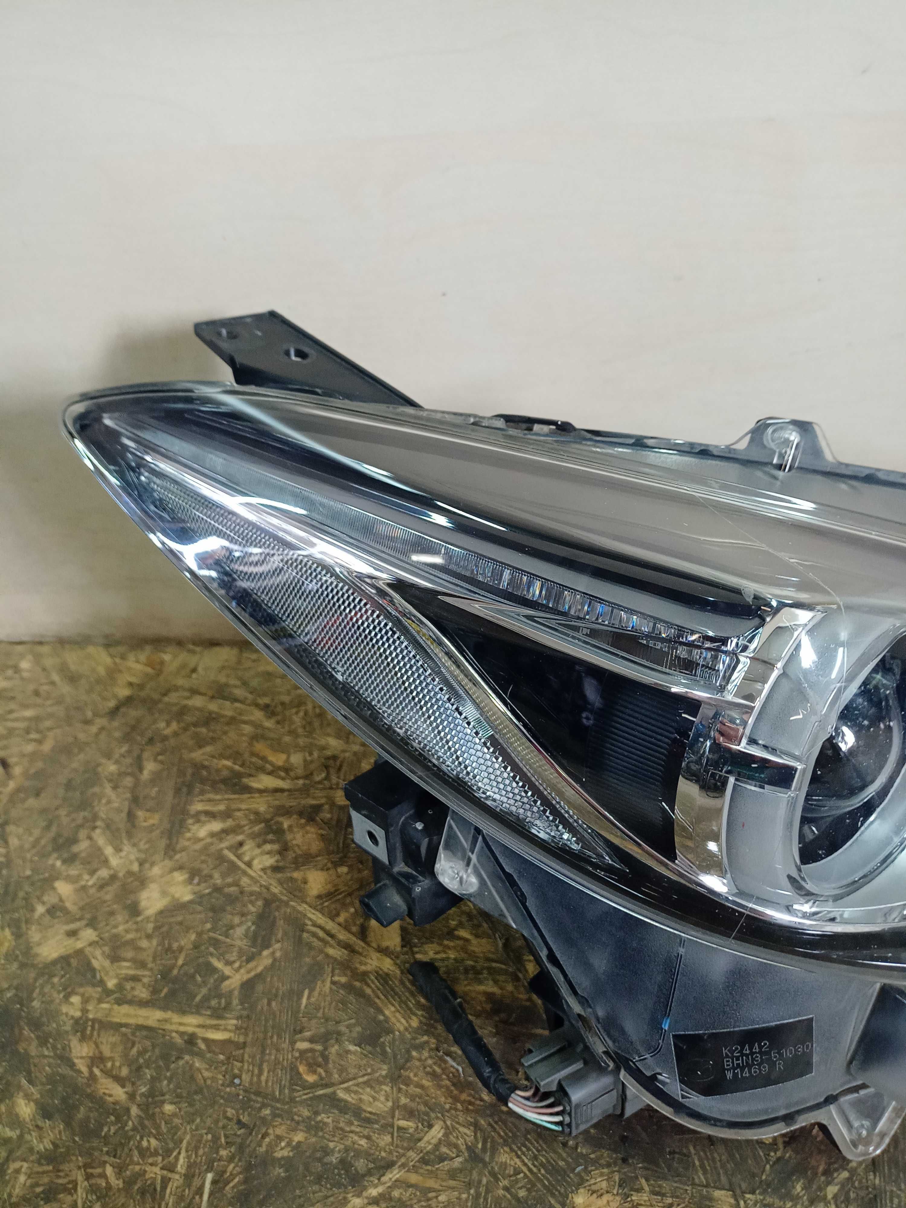Mazda 3 III BM lampa xenon lewa prawa przód przednie kompletne UK