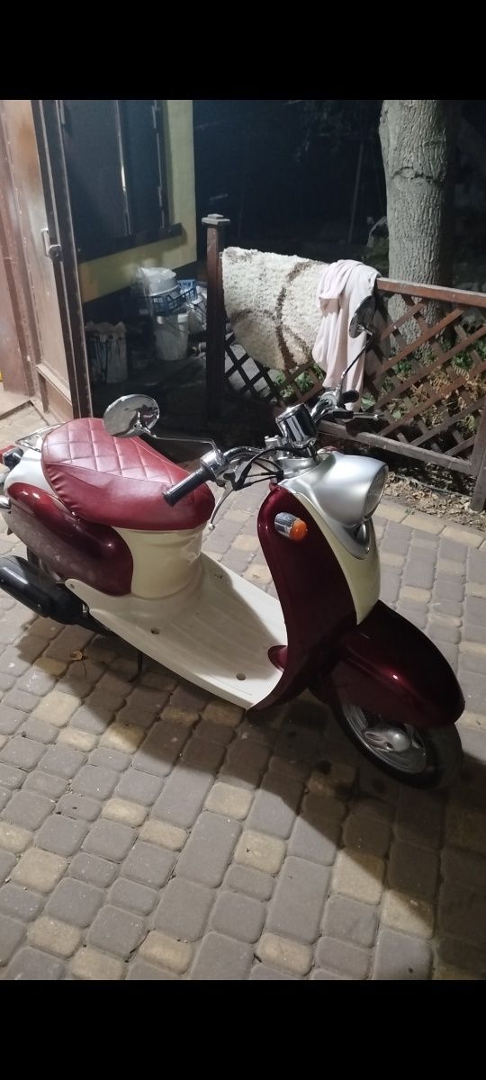 Скутер Yamaha vino 2t, повністю в оригіналі .