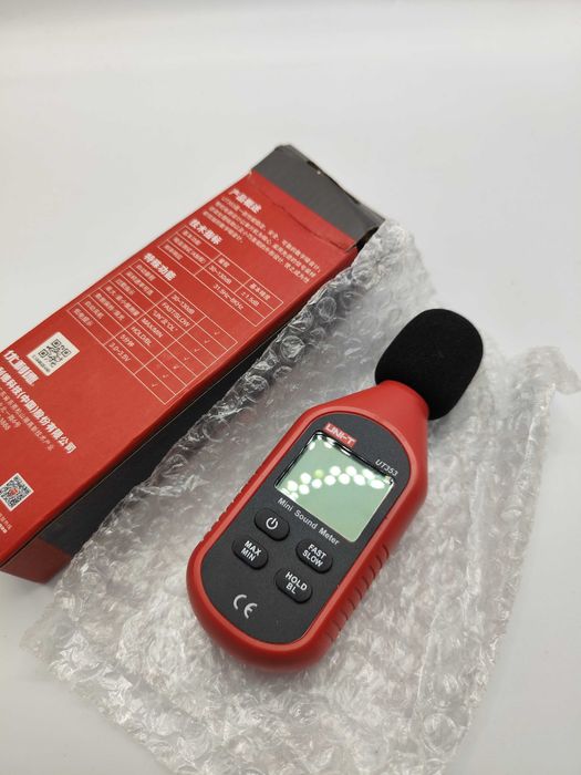 miernik poziomu dźwięku UNI-T UT353