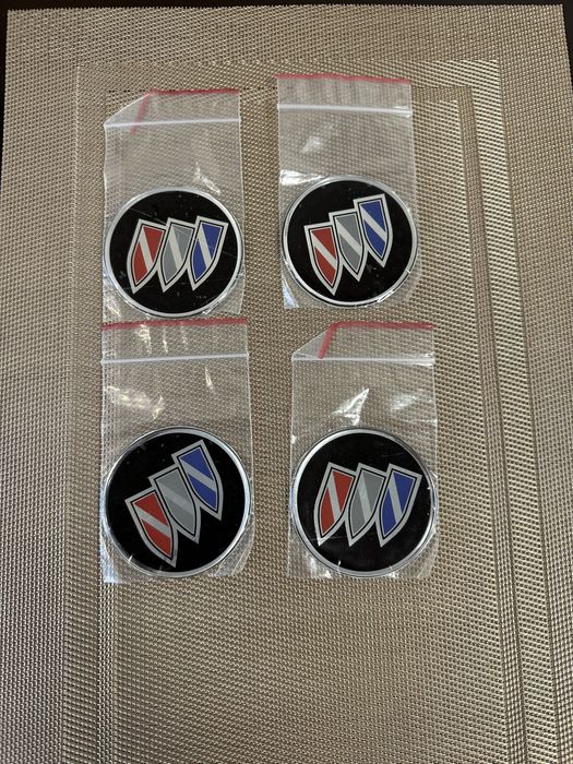 Buick Продам наліпки на диски