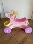 Muzyczny konik jeździk fisher price
