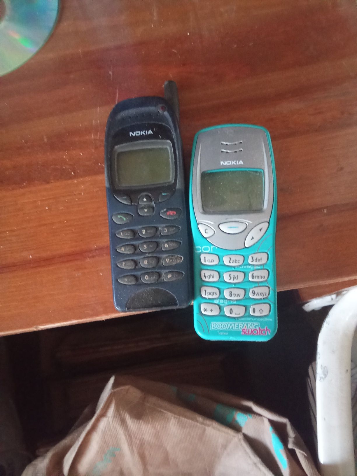 Dois Nokia coleção.
