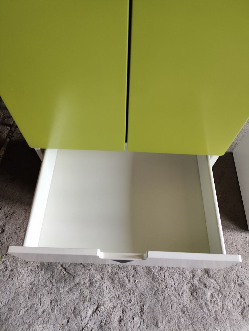 Komplet mebli szafa plus komoda