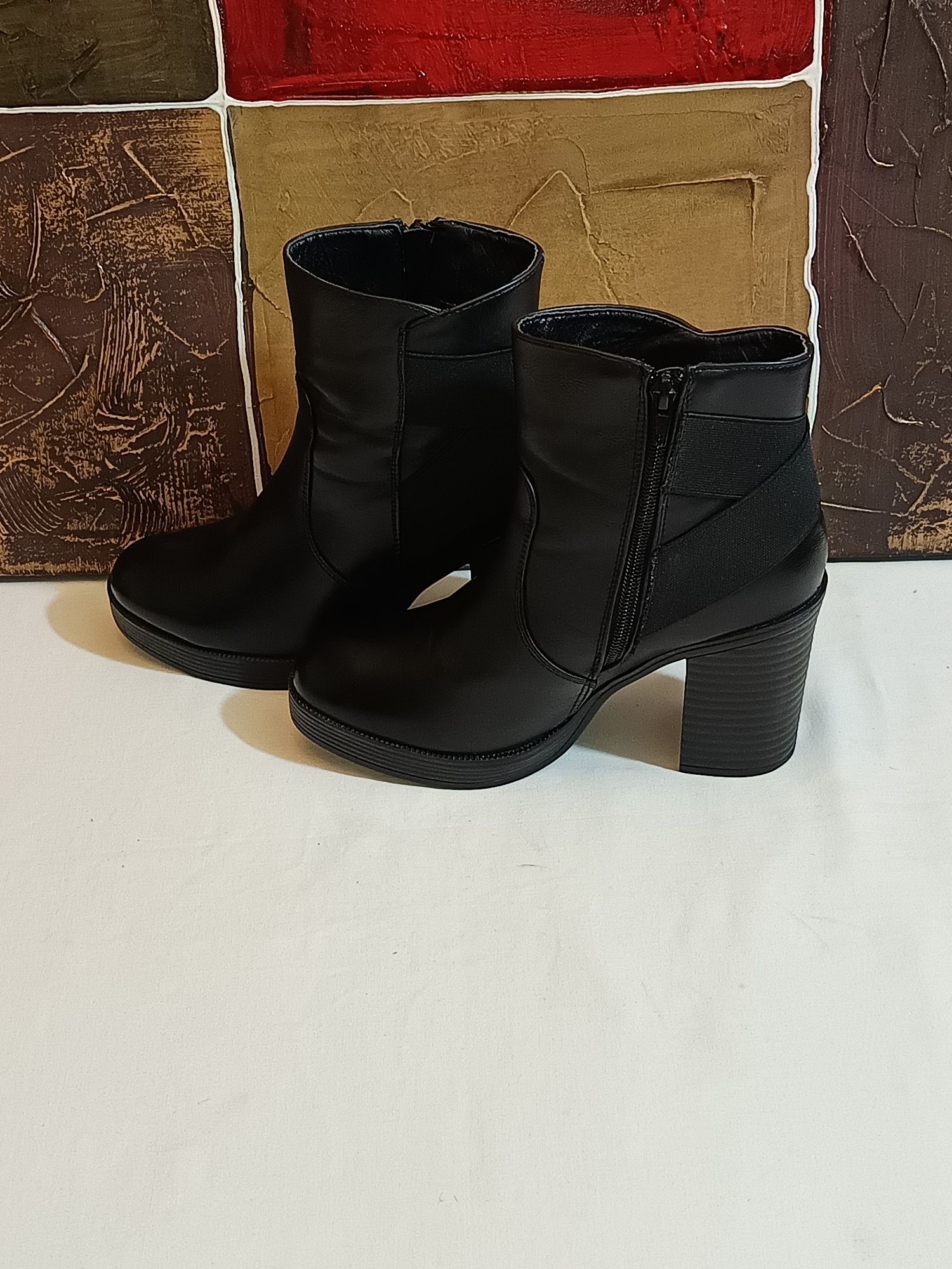 Botas com tacão 37
