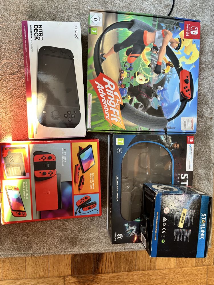 Nintendo Switch Oled Mario Red edition.