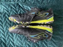 Męskie sportowe buty na orlik JOMA