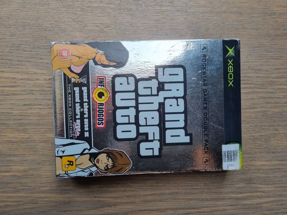 Vendo jogo grand theft auto  edição especial XBOX