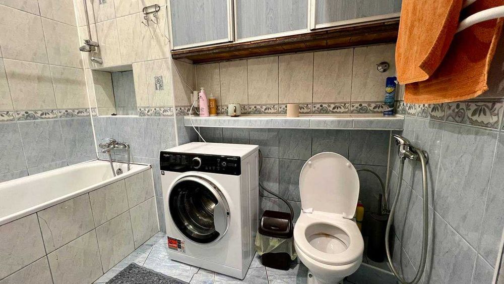 Оренда 2-кімнатної квартири на вул. Банківська — Центр міста