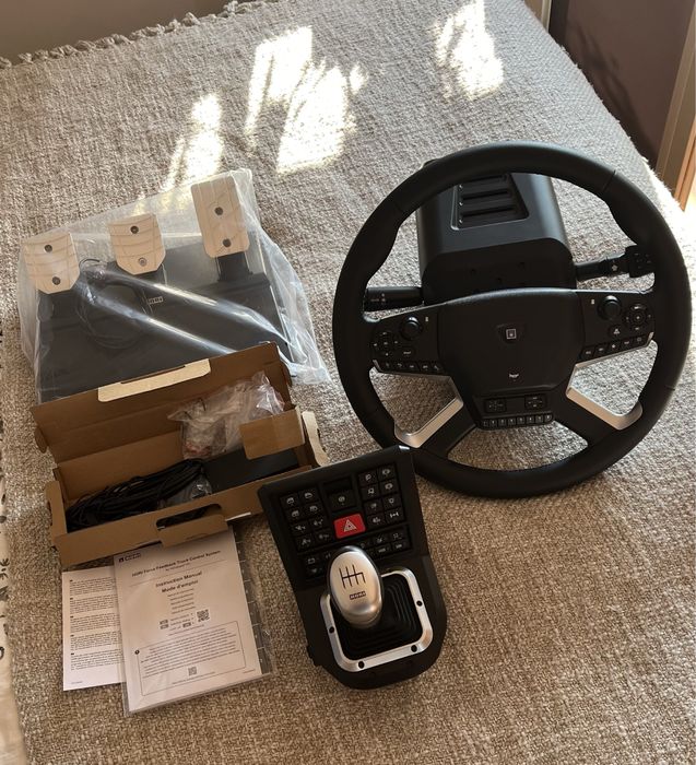 [Rezerwacja]Kierownica HORI Force Feedback Truck Control System for PC