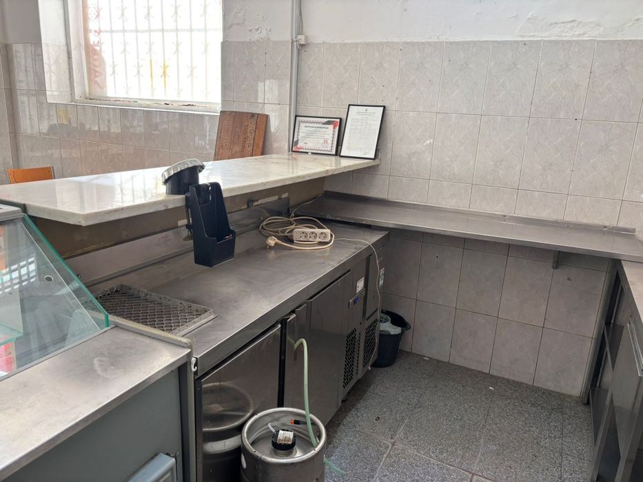 CAFE EQUIPADO 90m2 - Oportunidade -Dafundo (Ideal serviços e comércio)