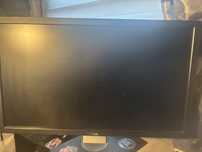 Monitor DELL  okolo 22 cale