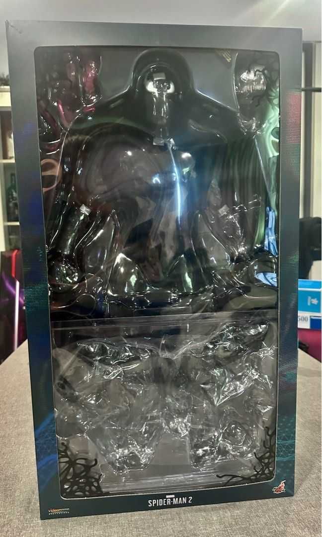 Figura Hot Toys Venom Spider Man 2 Video game