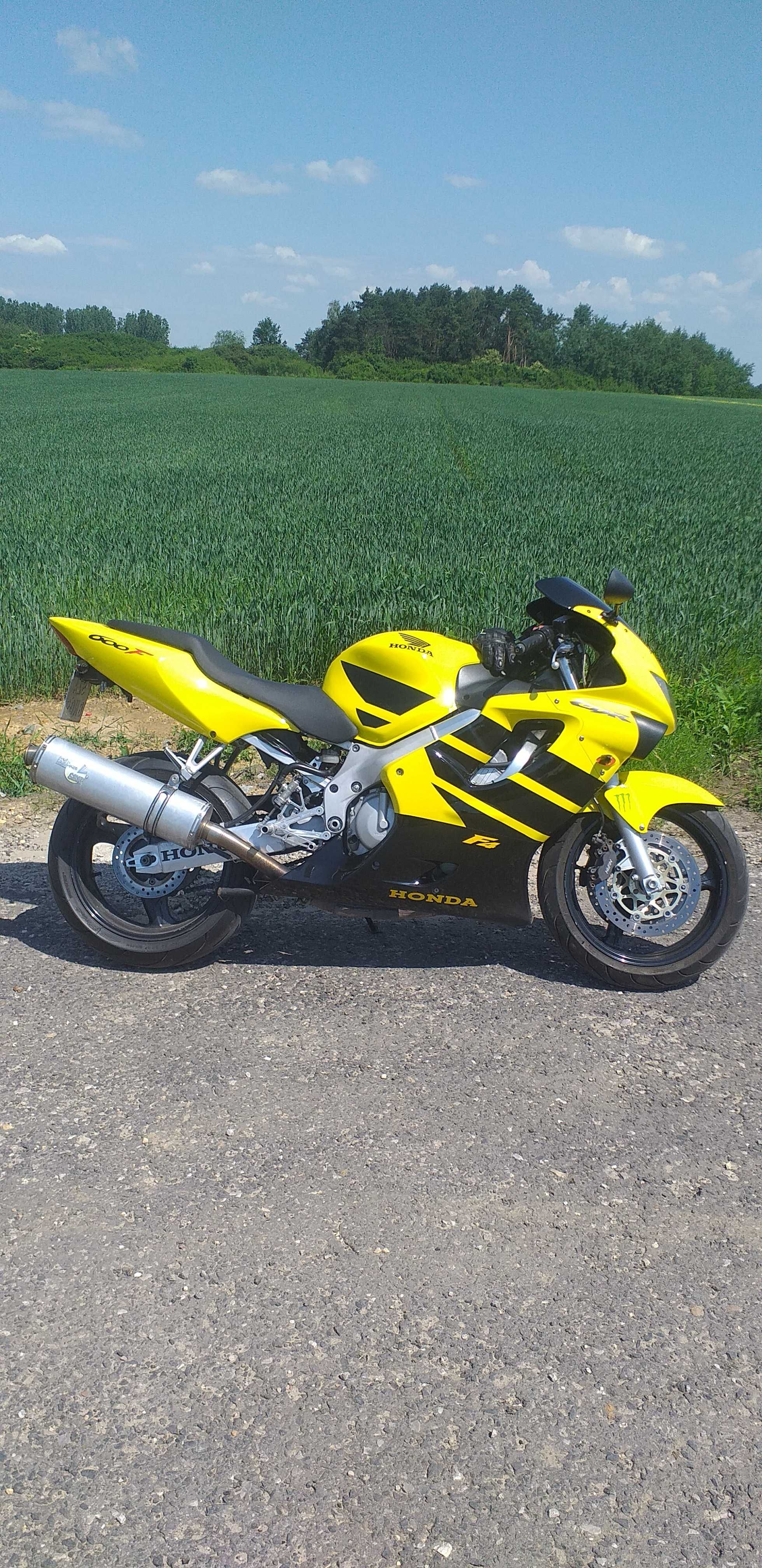 Honda CBR 600 F4