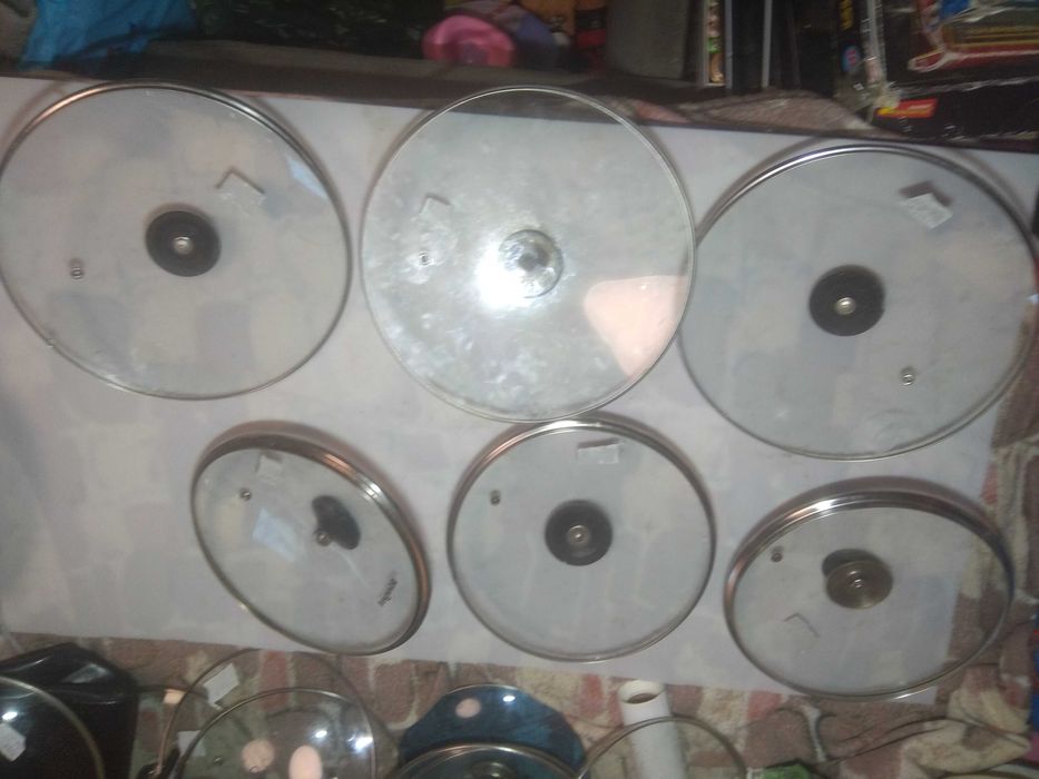 Крышки для посуды,стеклянные.Бутыль на 3л