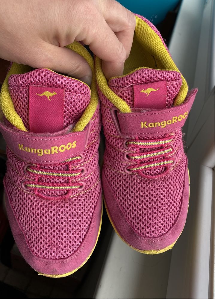 Кросівки для дівчинки KangaRoos 32р