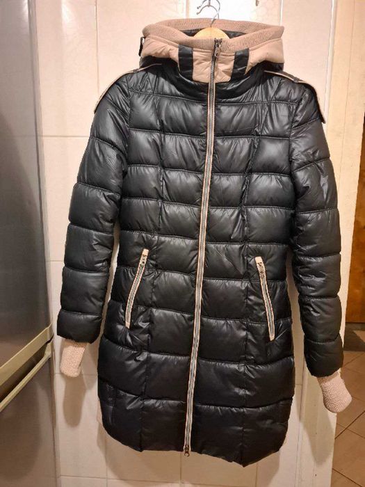 Куртка жіноча з капюшоном