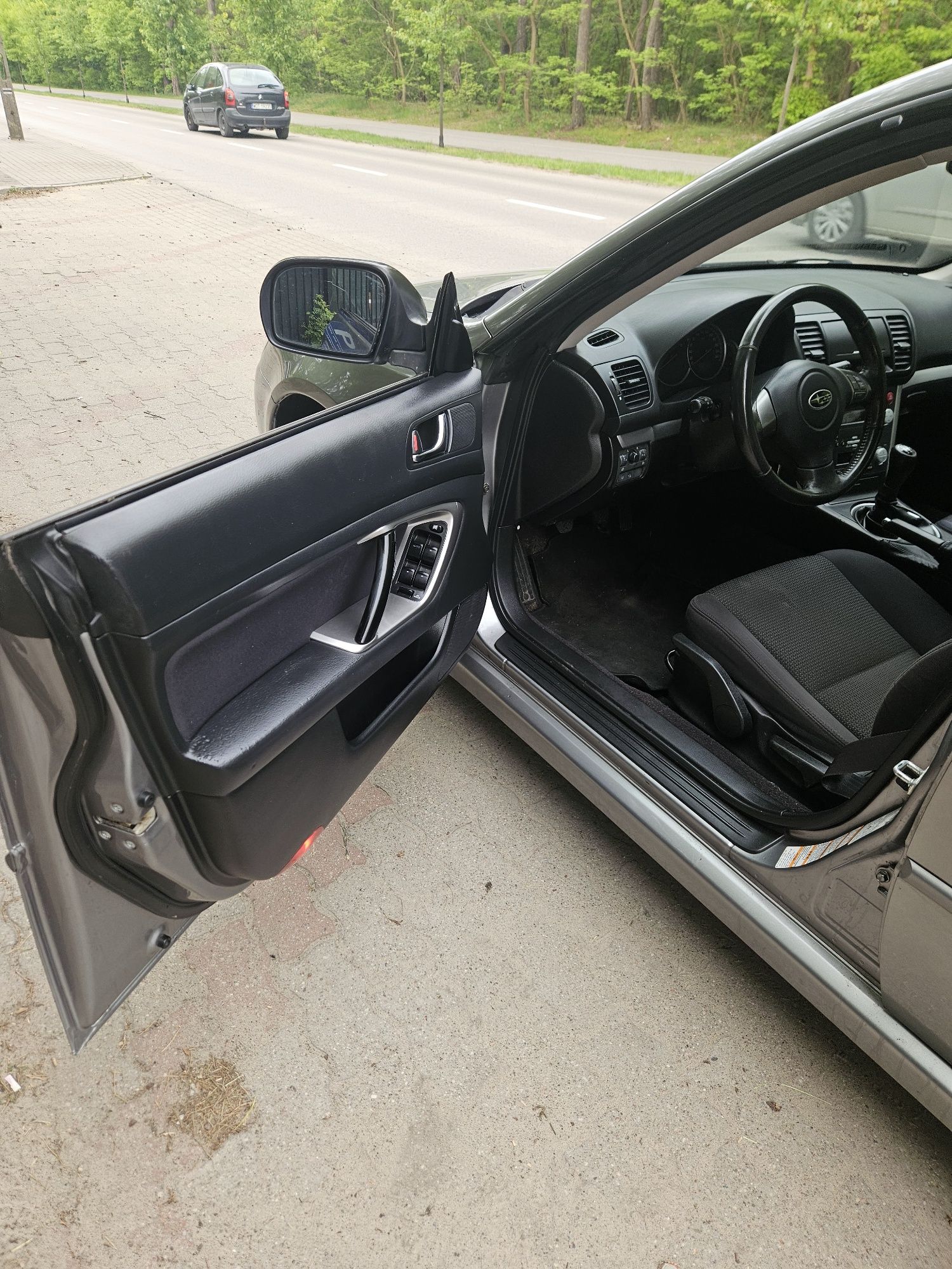 Subaru legacy 2.0