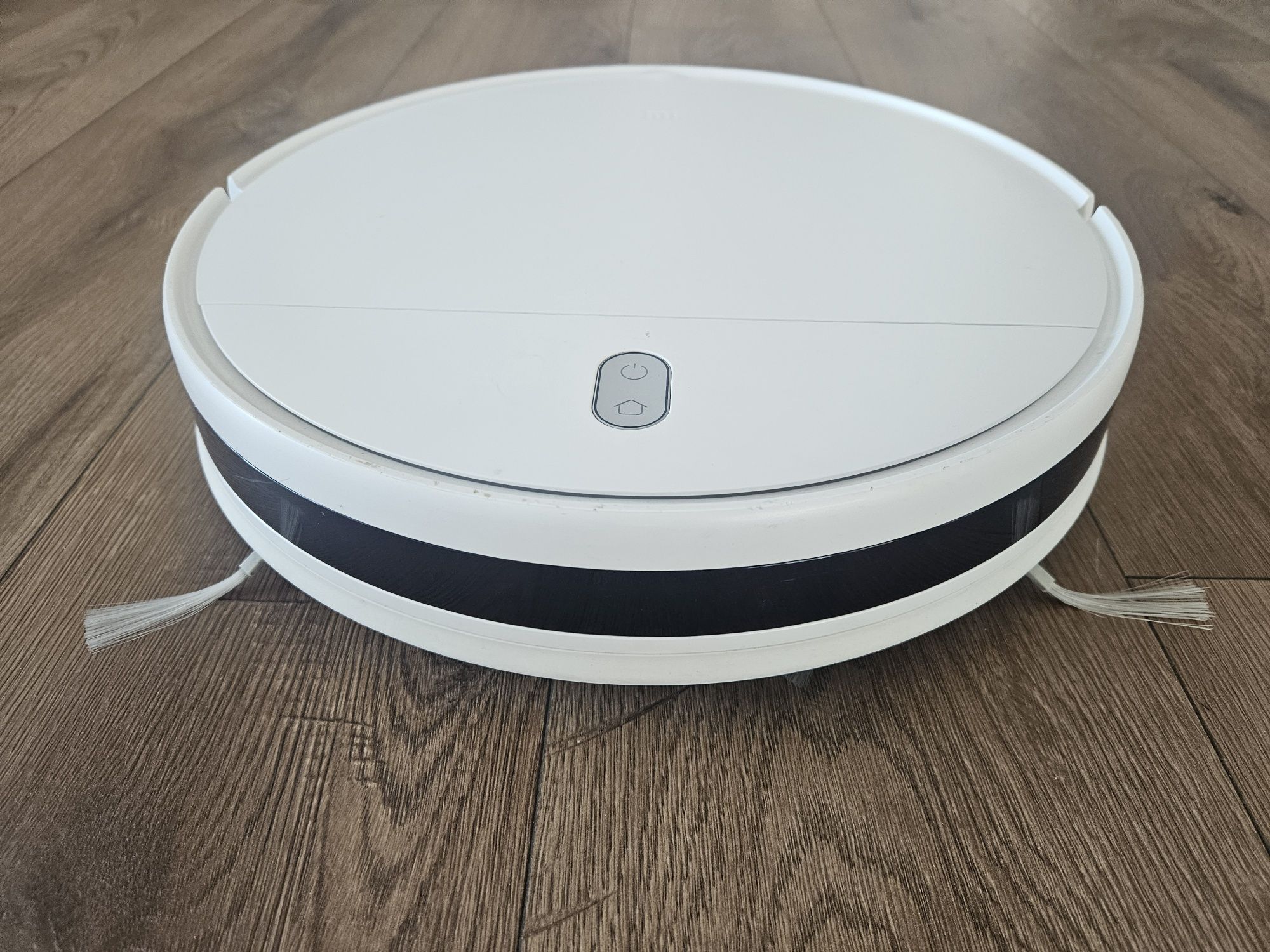 Robot sprzątający Xiaomi Mi Robot Vacuum-Mop Essential