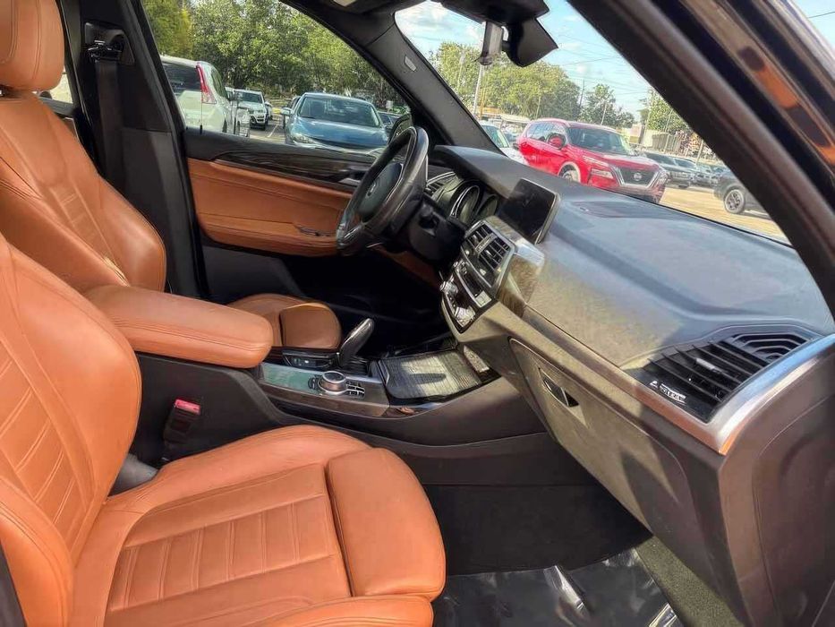 BMW X3 sDrive30i      2020