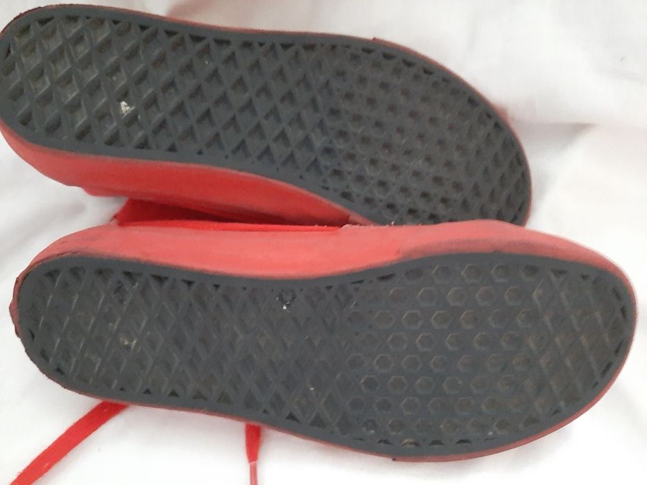 Buty sportowe, czerwone, trampki, VANS