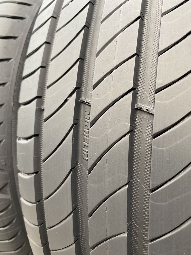 205/55/17 Sprzedam pare opon Michelin