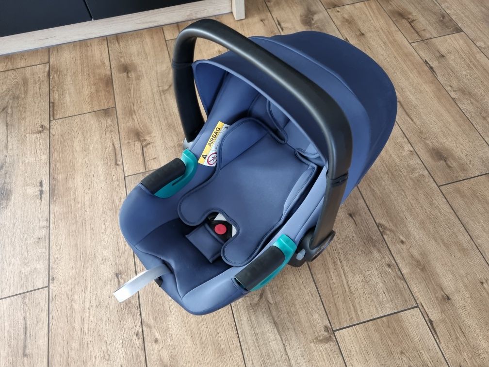 BRITAX baby safe 3 nosidełko jak nowe