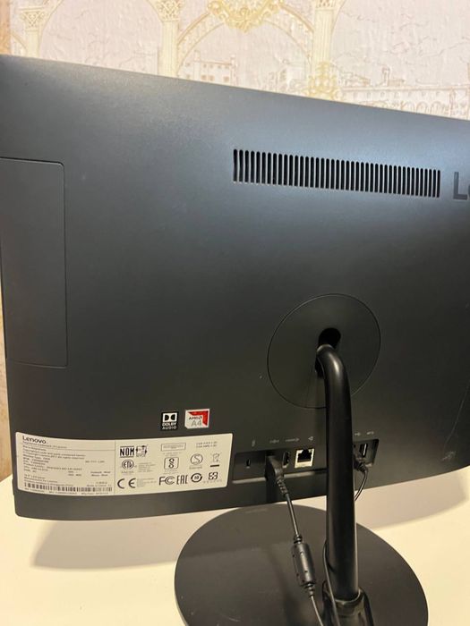 Продам обладнання для магазину Ваги, монітор, чекодрук