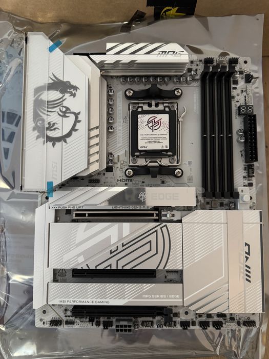 Motherboard MSI MPG X870E EDGE TI WIFI