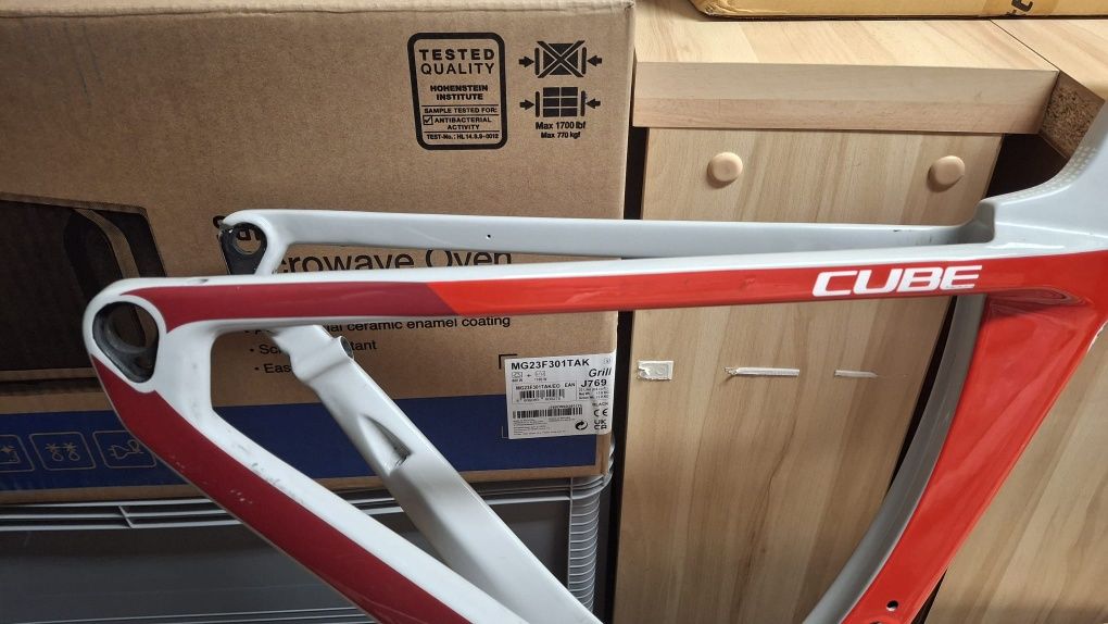 rama CUBE C68 X Litening Race Carbon Teamline !!
