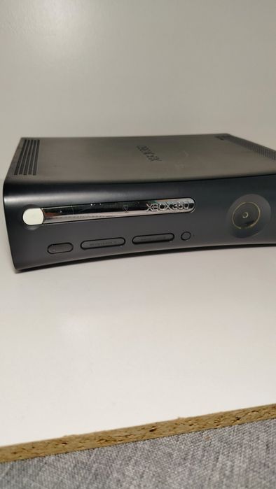 Konsola Xbox 360 z PADEM zasilaczem sprawna do gier plus HDMI