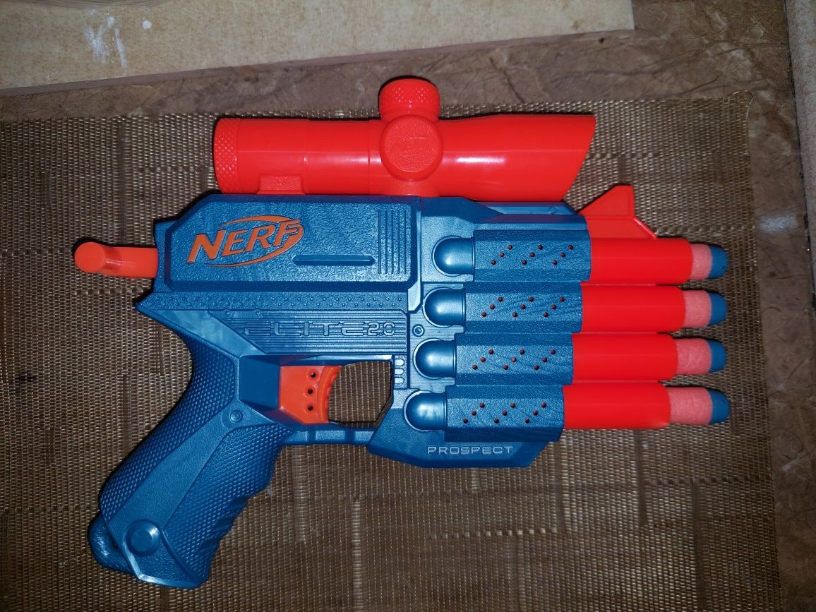 Пістолет Nerf іграшковий пневматичний