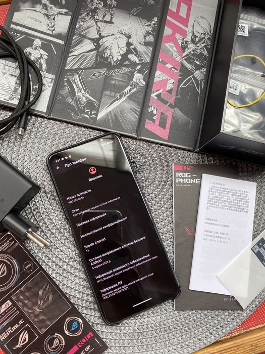 Смартфон Asus ROG Phone 5s 8/128Gb Phantom Black