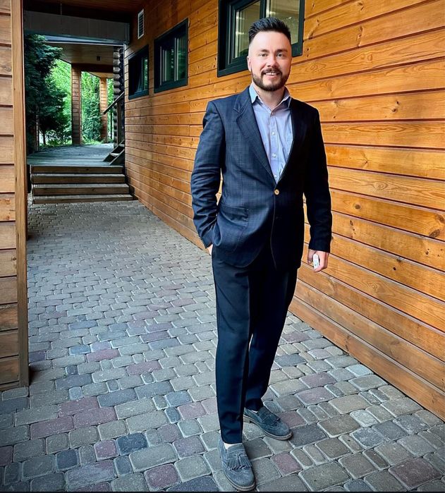 Ведучий Ведущий не дорого на свадьбу Киев ,Тамада,диджей ,