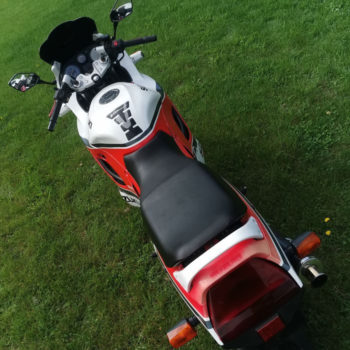 Suzuki gsx 700F  super stan