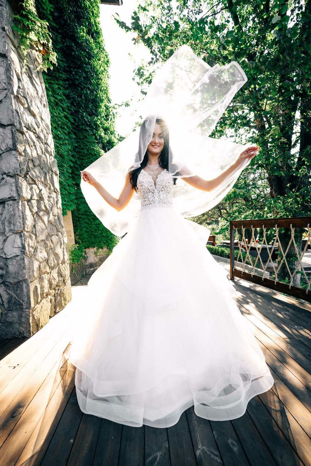 Свадебное платье ( без венчания и ЗАГСа) после фотосессии!!!