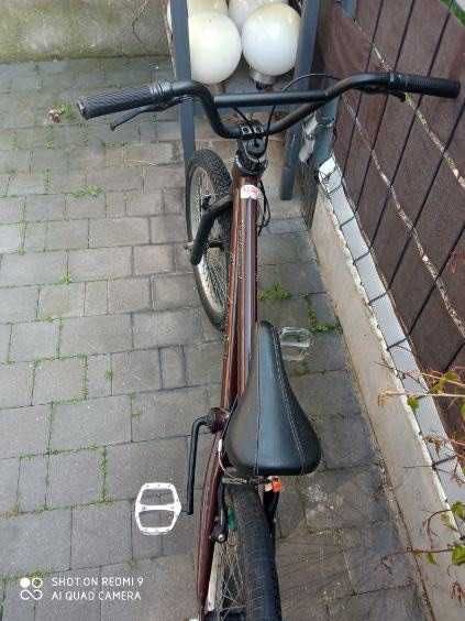 Rower BMX brązowy