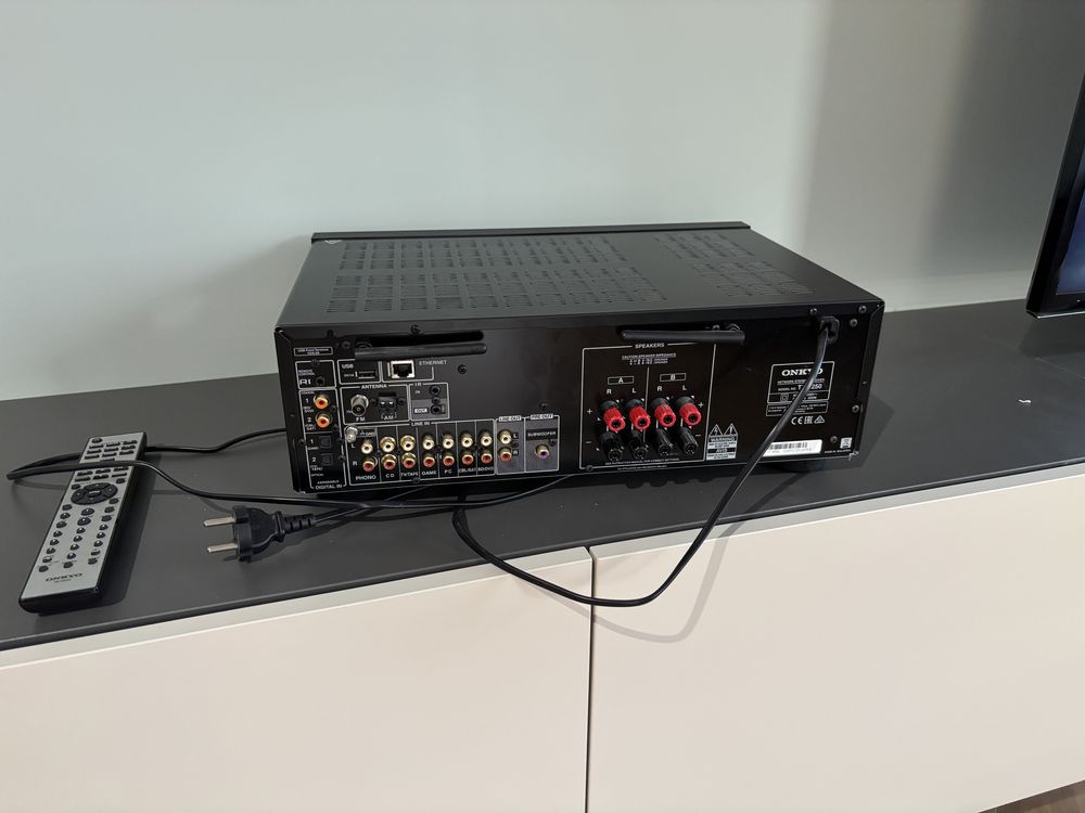Amplituner stereo Onkyo TX-8250 jak nowy, Chromecast Spotify OKAZJA!!!