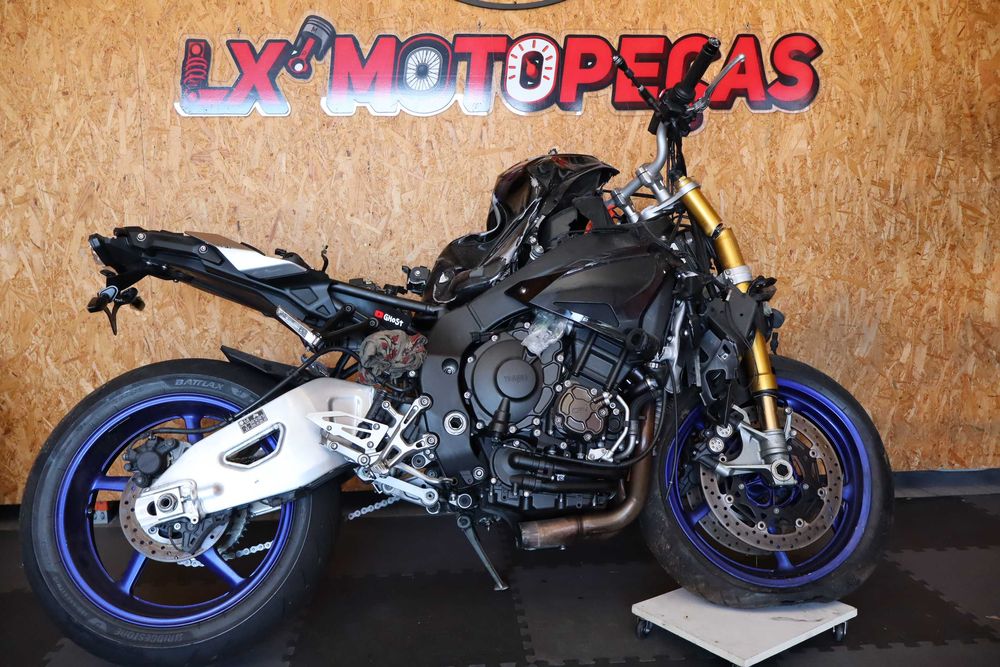 Yamaha MT-10 ano 2017 para peças.