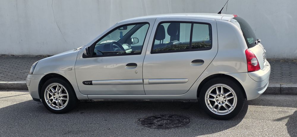 Renault Clio 1.2 16v