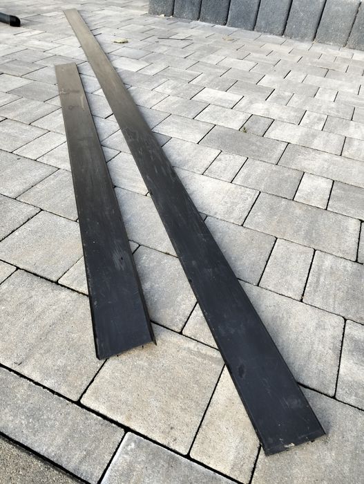 Listwy przypodłogowe czarne 8cm