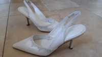 Buty perłowe, białe eleganckie 34