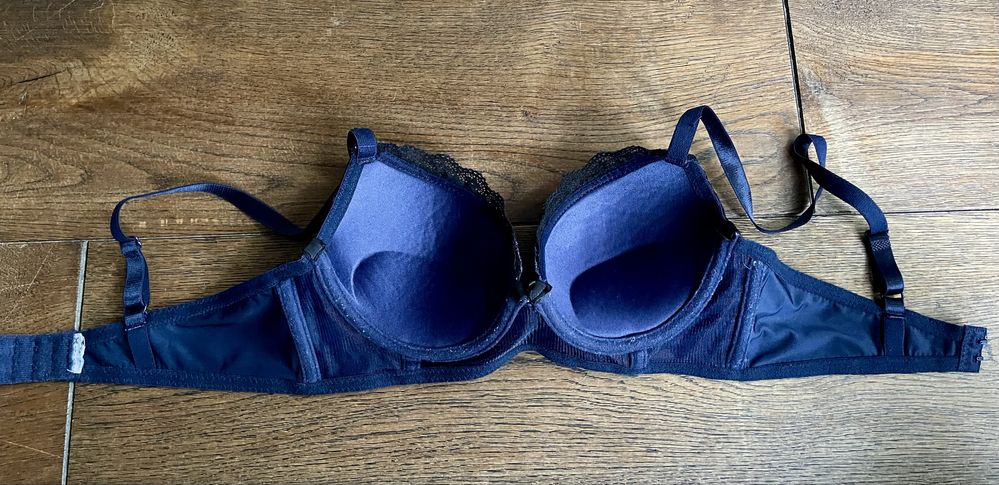 Piękny elegancki stanik 75B push up granatowo-czarny, stan idealny