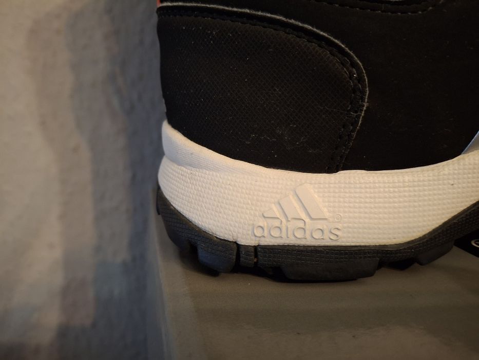 Adidas wysokie trekkingi damskie 40