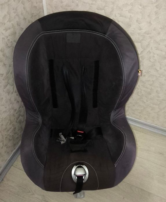 Дитяче автокрісло Jane Racing 0+