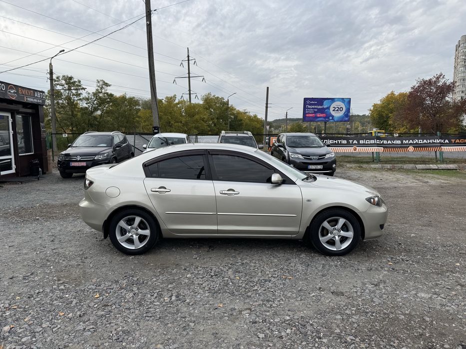 Продам Mazda 3 автомат гбо