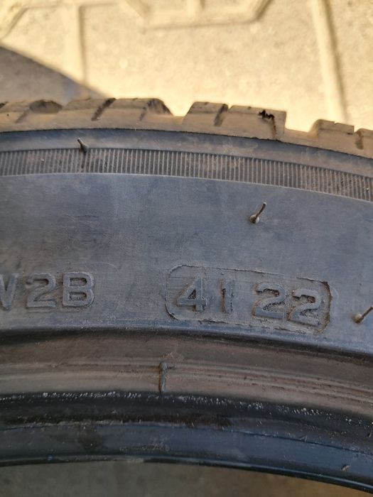 Opony zimowe Bridgestone Blizzak 225/45 R17