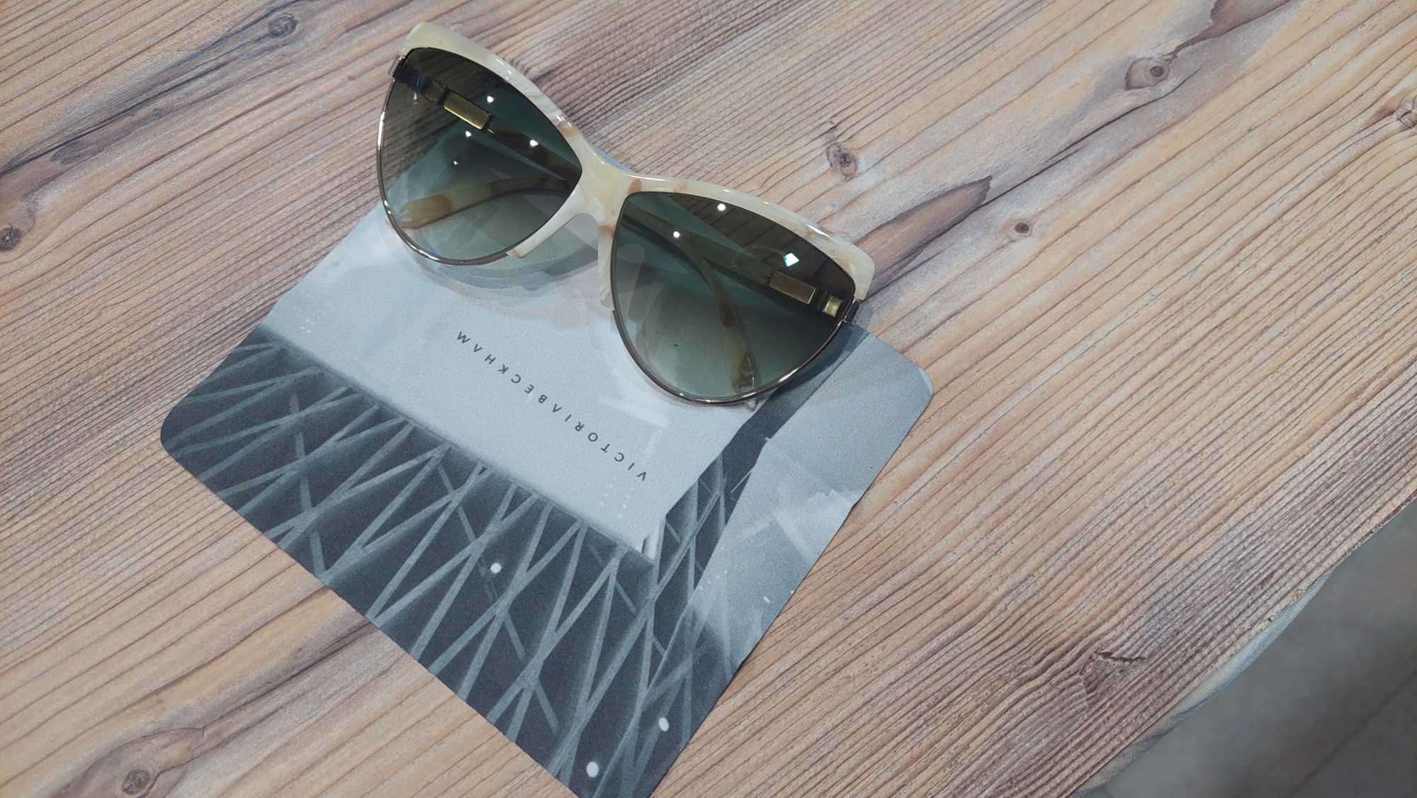 Luksusowy damskie okulary Cat eye  VBS 92C03 od Victoria Beckham!