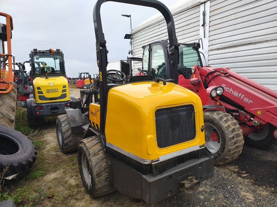 Miniładowarka Giant v452 xtra hd ładowarka