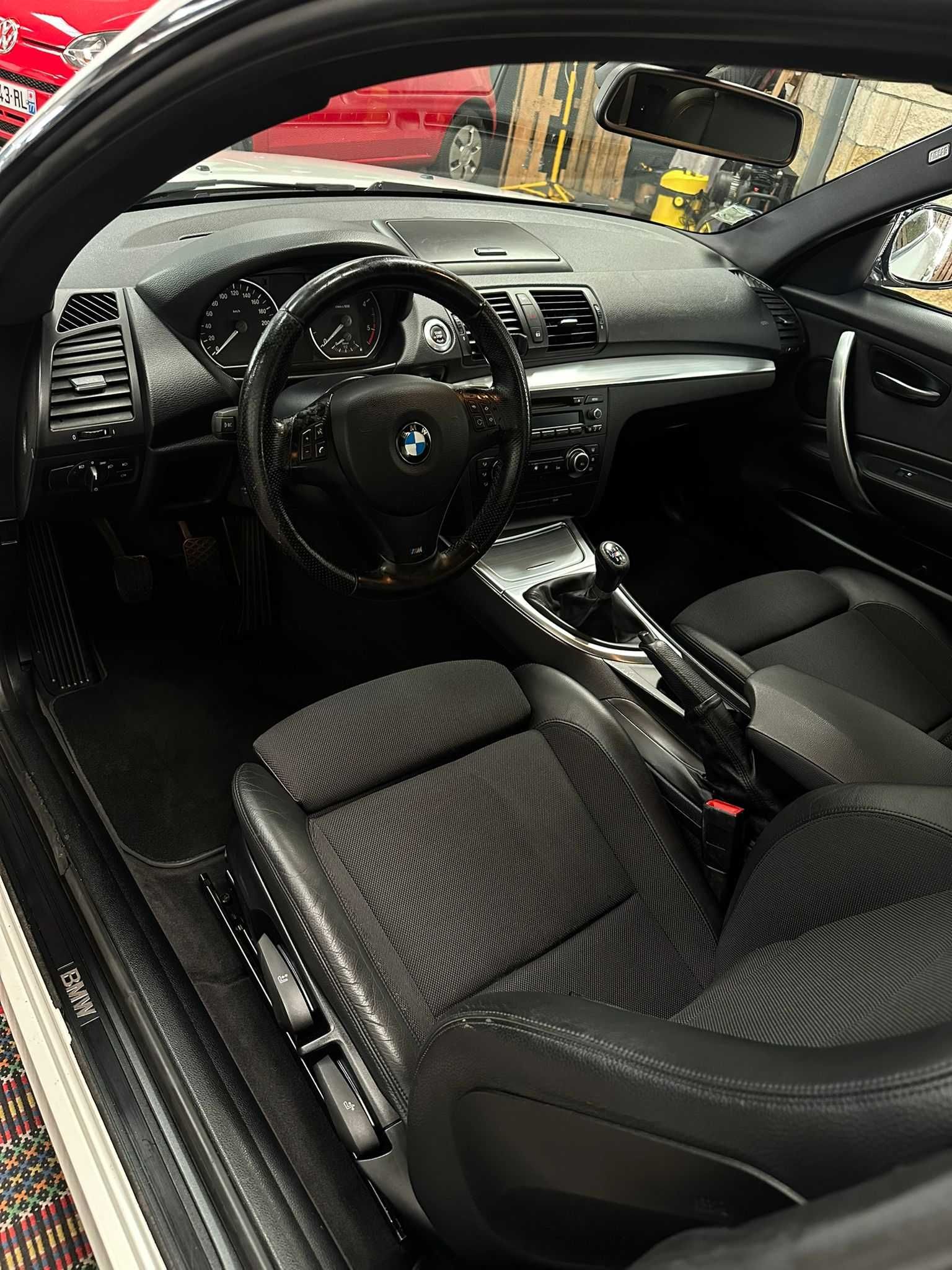BMW 118 d coupe - Negociável