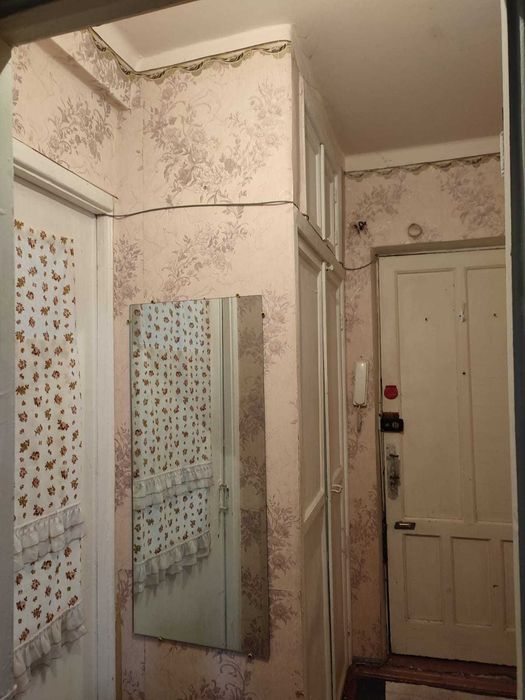 Продам 1 кв. район 9 Горбольницы